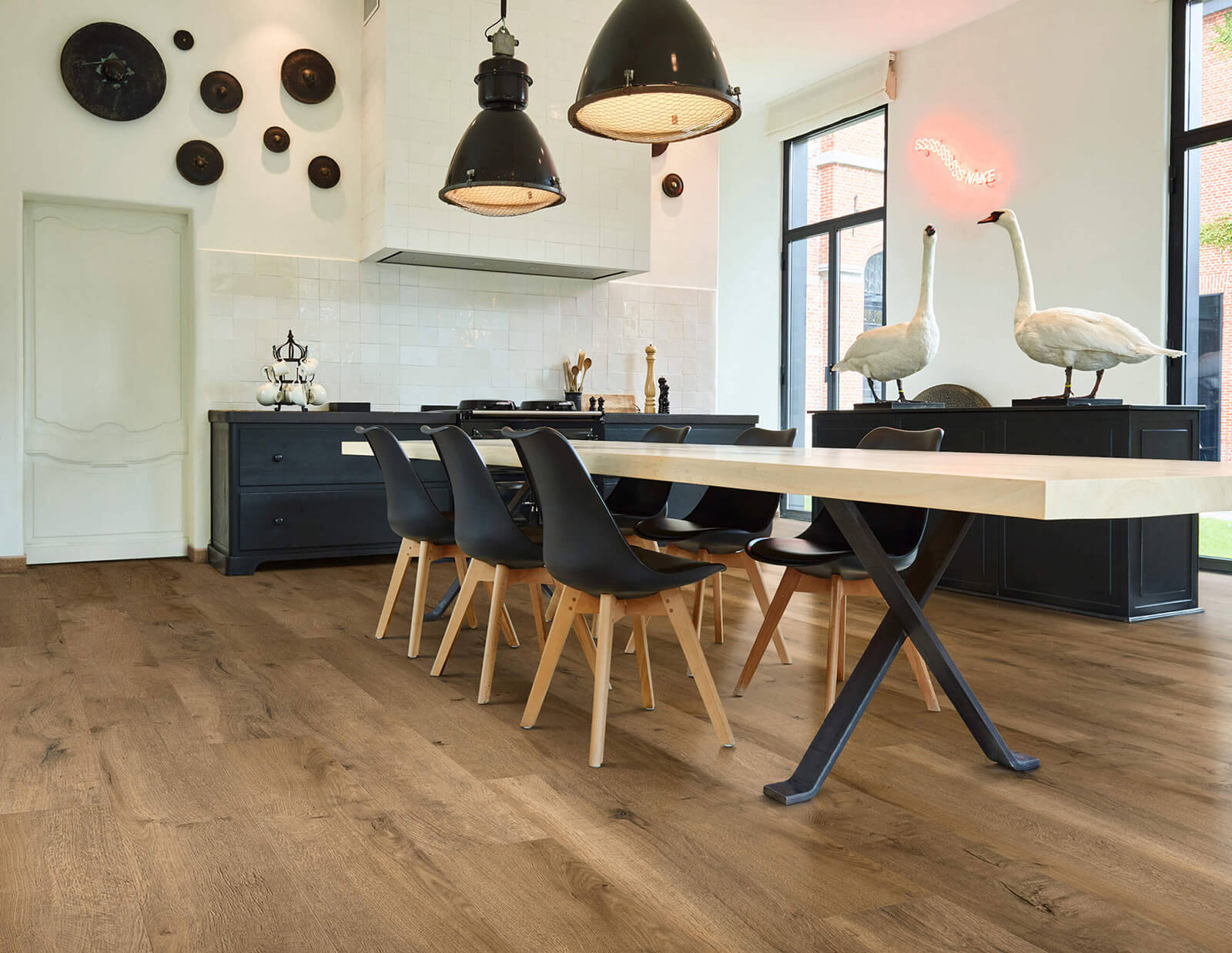 Dining room vinyl flooring | The L&L Company